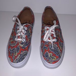 Women’s Paisley Print Vans Red Blue Sz 7.5 Shoe